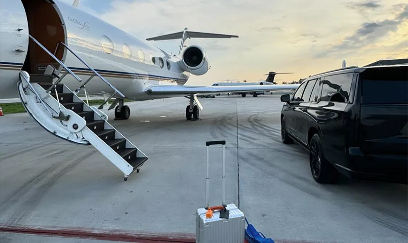 premium Dallas limo and black car airport transfer service